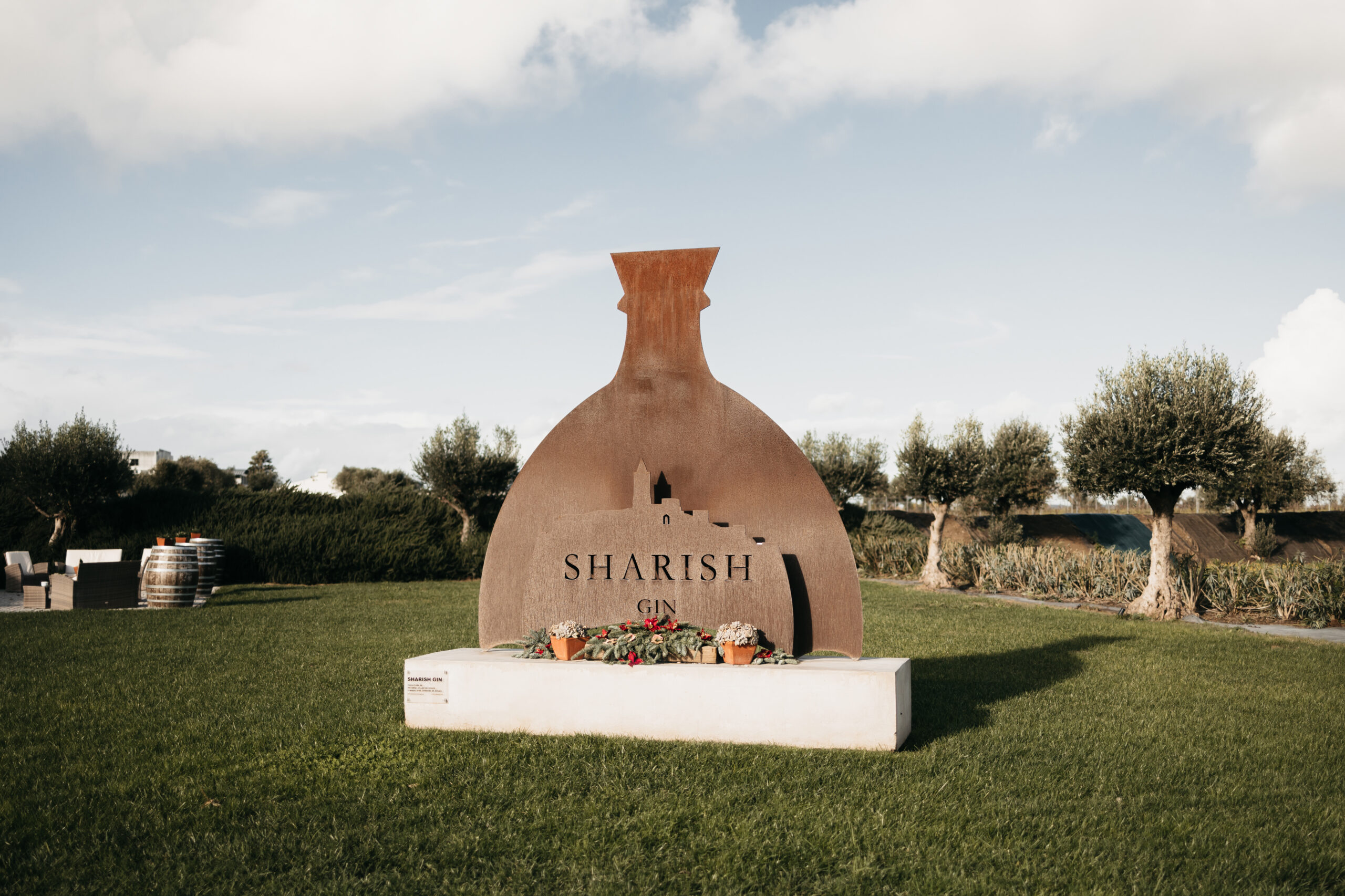 Sharish Gin